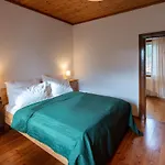 Haus In - Your Austrian Holiday home Altaussee