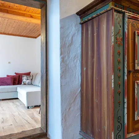 Haus In *