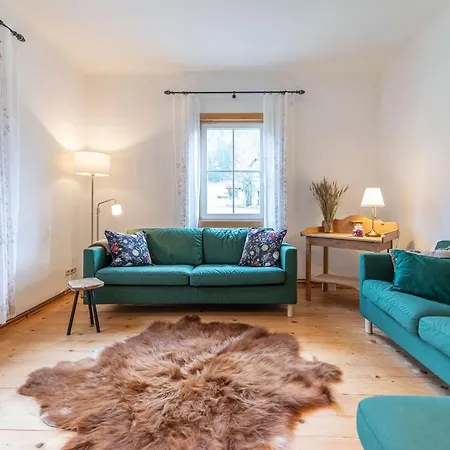 Haus In *