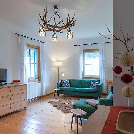 Haus In - Your Austrian Prázdninový dům