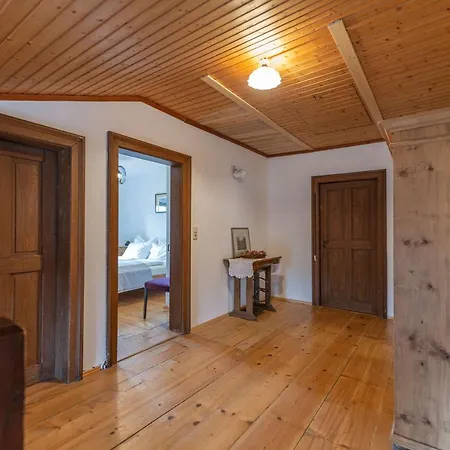 Haus In *