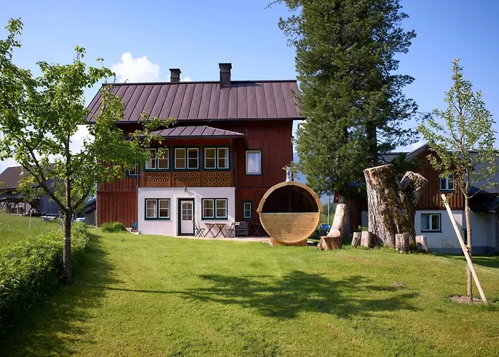 Haus In - Your Austrian Hébergement de vacances Altaussee