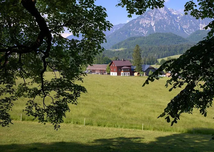 Haus In - Your Austrian Альтаусзее